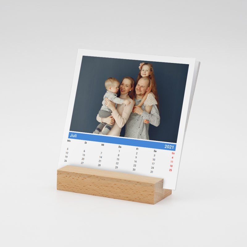 Tischkalender mit Holzfuß, modernes Design mit eigenen Fotos